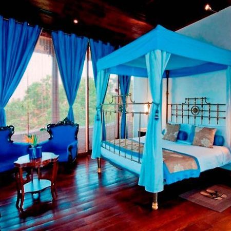 Hotel Le Dupleix à Pondichéry Extérieur photo