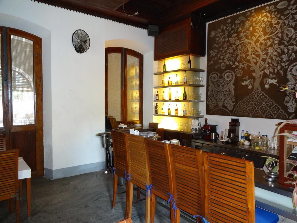 Hotel Le Dupleix à Pondichéry Extérieur photo