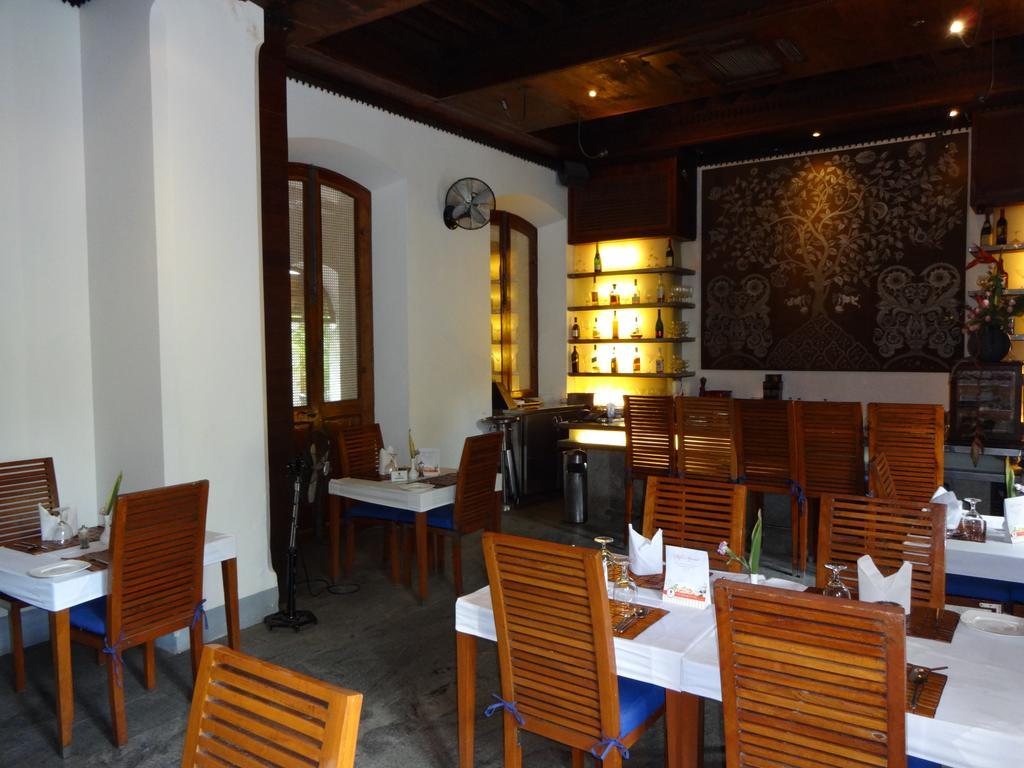 Hotel Le Dupleix à Pondichéry Extérieur photo