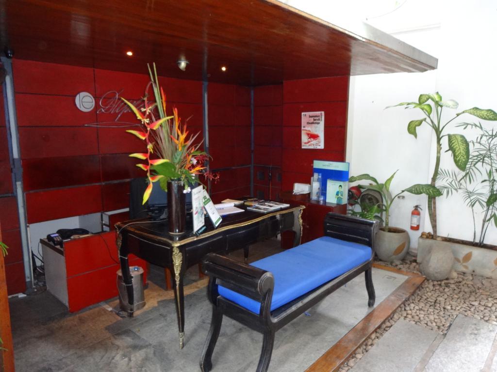 Hotel Le Dupleix à Pondichéry Extérieur photo