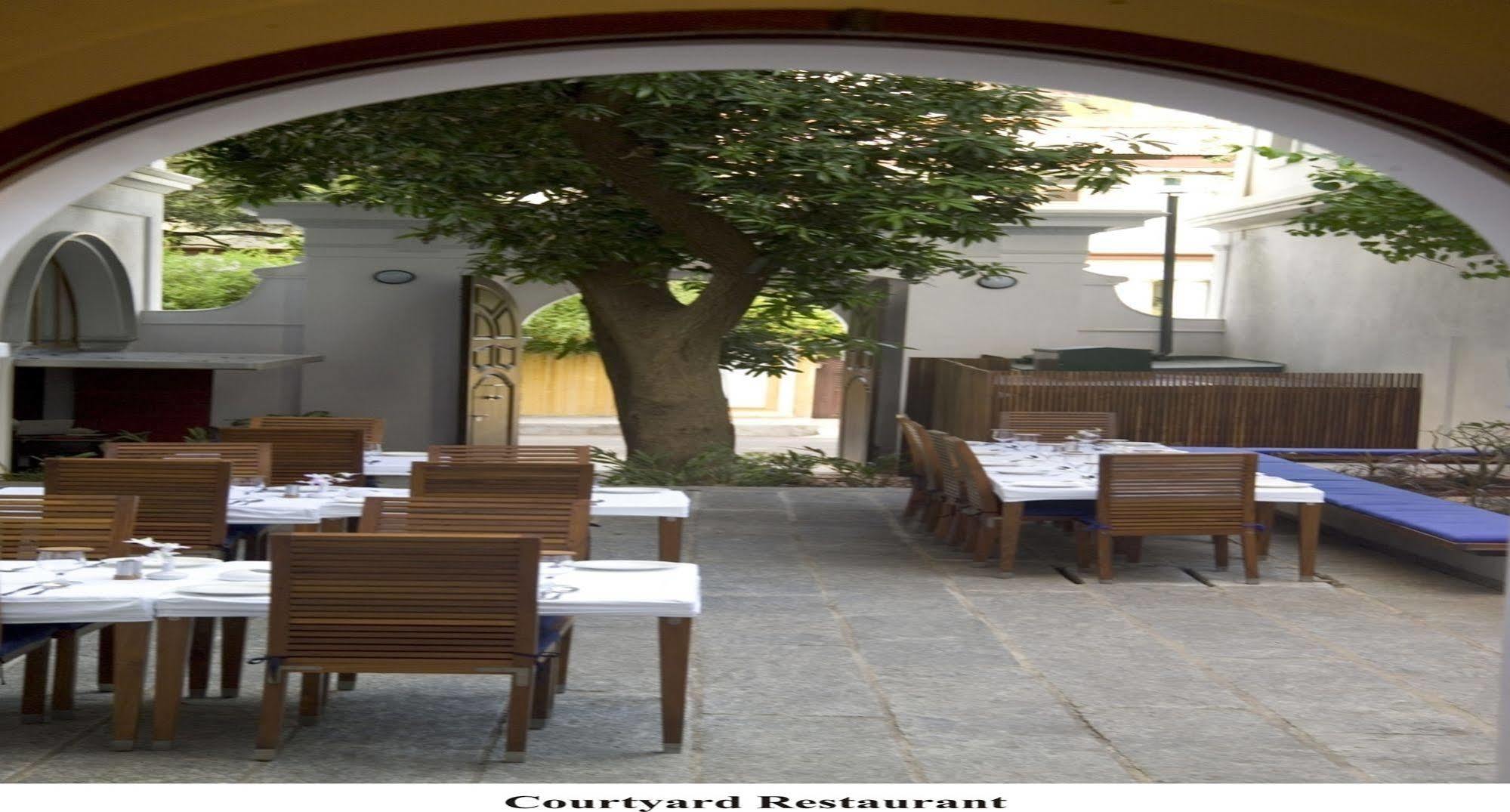 Hotel Le Dupleix à Pondichéry Extérieur photo