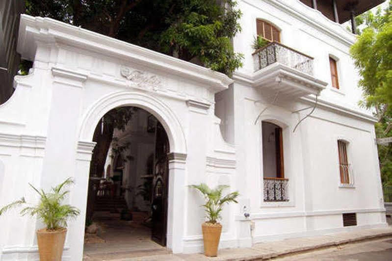 Hotel Le Dupleix à Pondichéry Extérieur photo